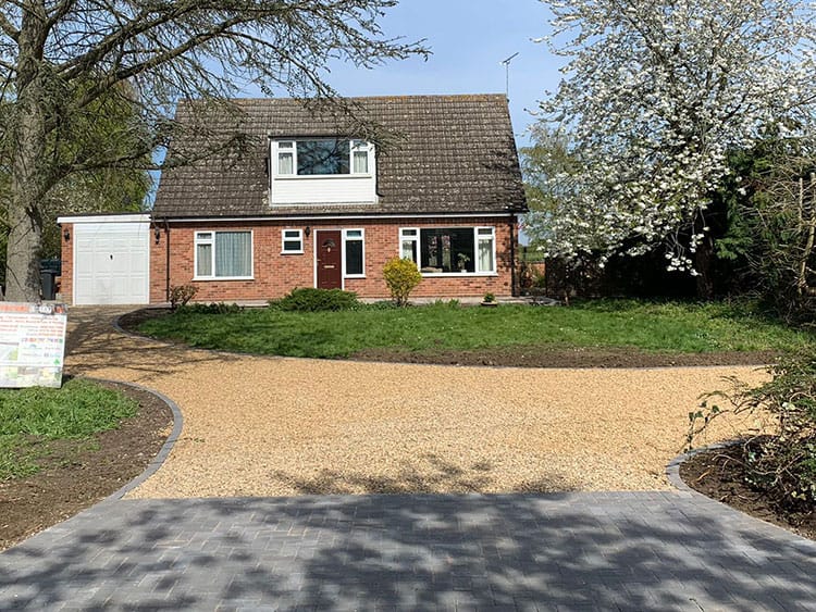 Modern resin bound driveway with smooth finish